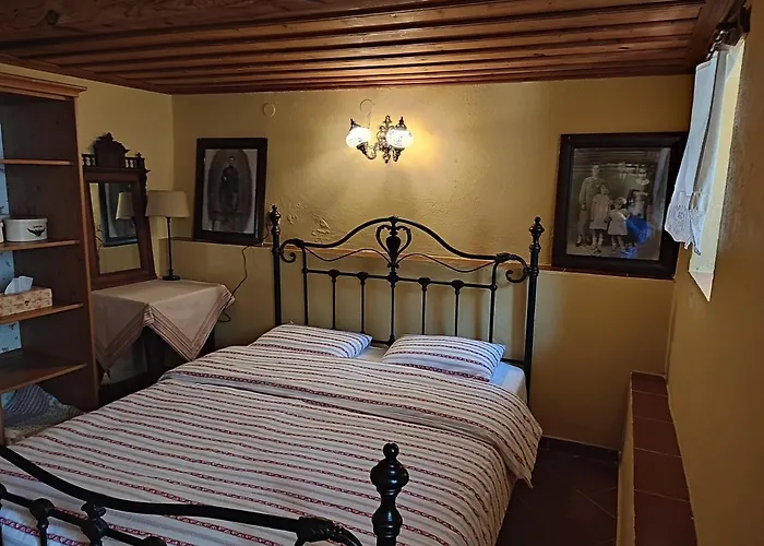 Dom wakacyjny House Rodia *